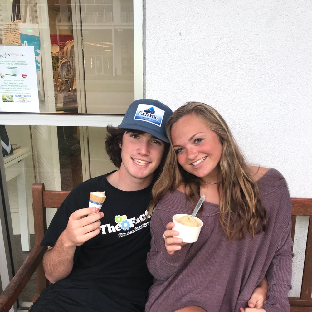 Meet your Posher, Sara